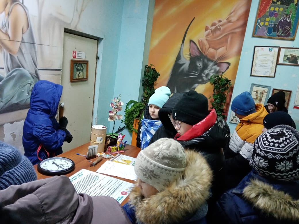 Наши добровольцы - волонтёры из МБОУ&amp;quot;СОШ№91&amp;quot; посетили Барнаульскую городскую общественную организацию для бездомных собак и кошек &amp;quot;Ласка&amp;quot;.